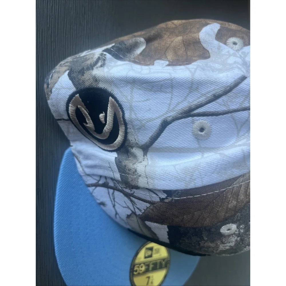 Atlanta Hawks New Era Realtree Camo NBA 7 1/4 Fitted Hat Cap NWT